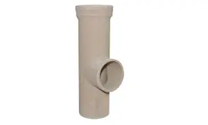 Ceramiczne wkłady kominowe do starego komina, w kształcie litery T, zapewniające szczelność i trwałość.